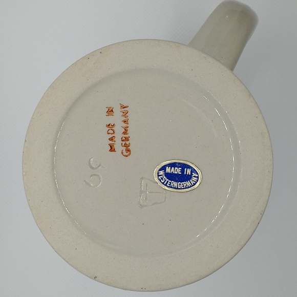 Würzburger Hofbräu small beer stein - Picture 7 of 7